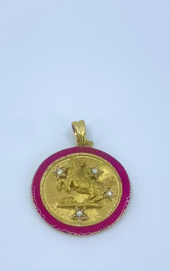 Capricorn Pendant Vintage 18k Gold Enamel Diamond