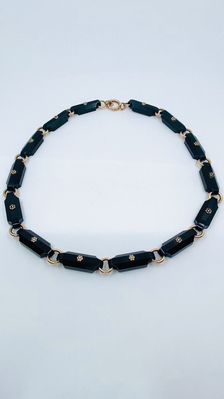 Vintage Black Onyx Necklace Floral Design 14k Gold Links