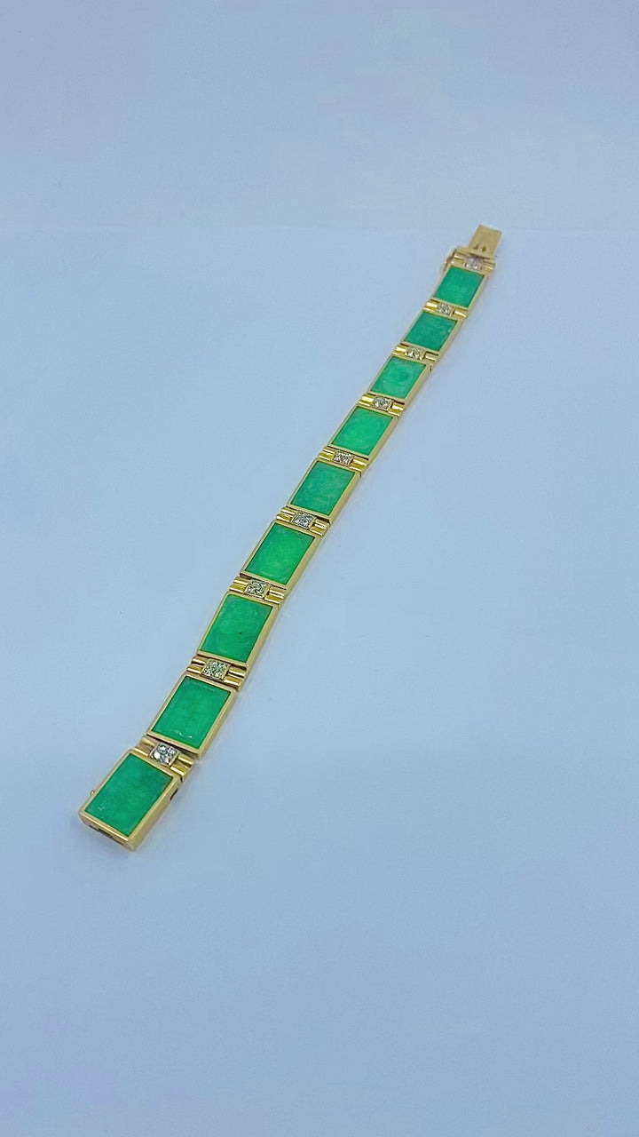 Vintage 18k Gold Jade Diamond Bracelet