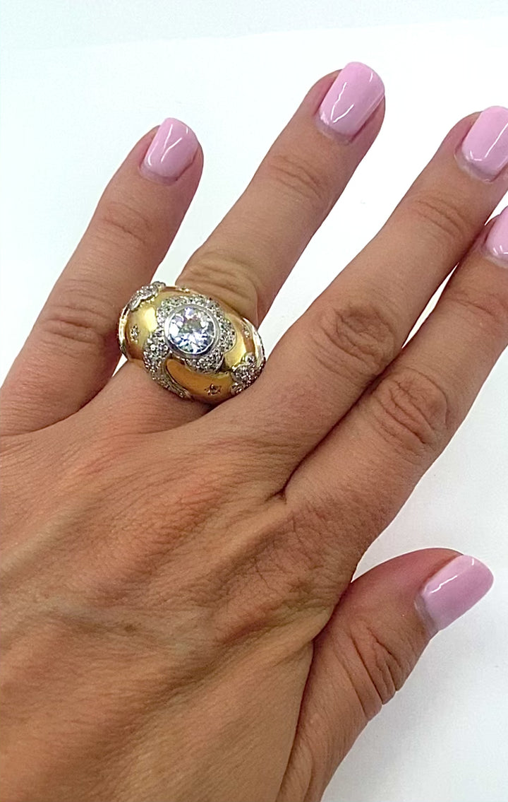 Vintage 18k Gold Diamond Floral Dome Ring