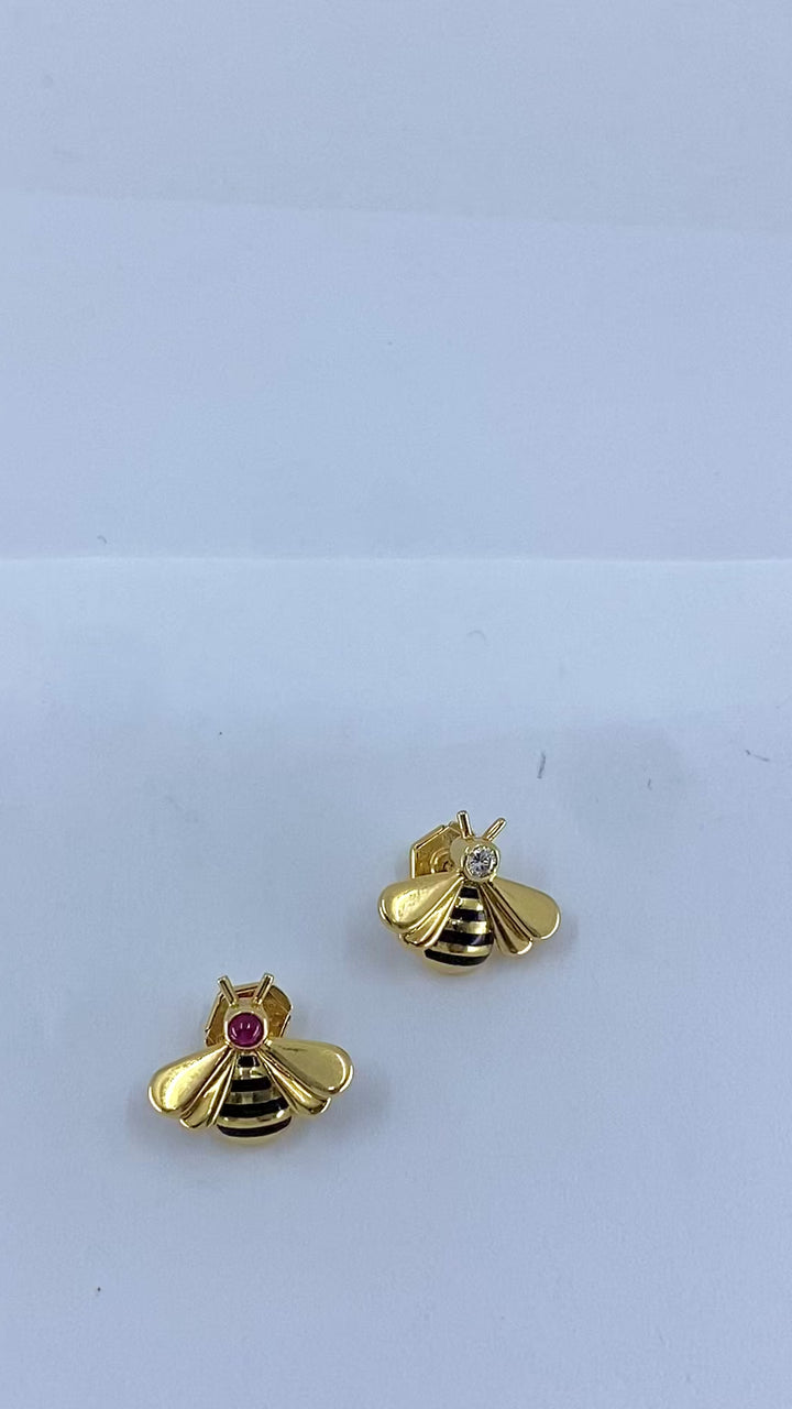 Cartier 18k Gold Bee Stud Earrings Ruby Diamond Accents