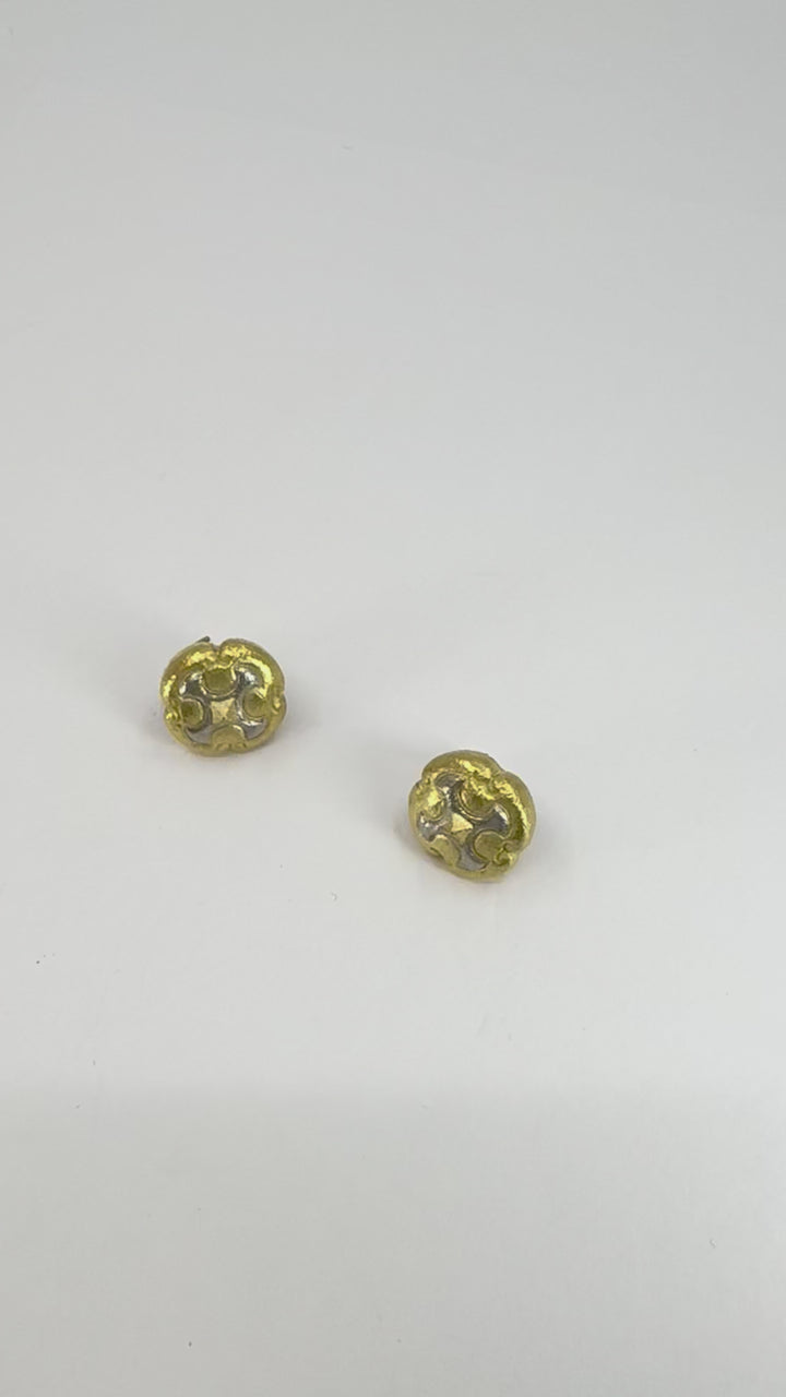 Vintage Trent 18k Gold Platinum Clip-on Earrings