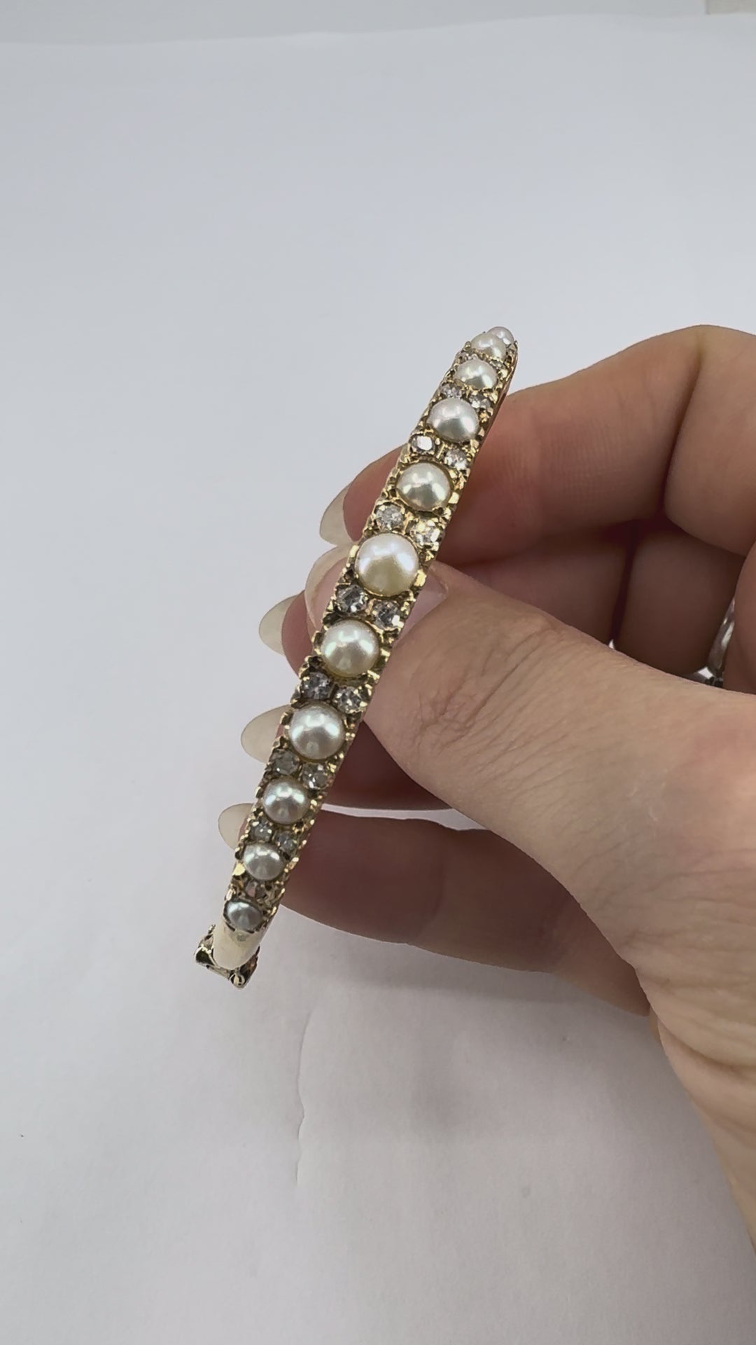 Antique Victorian 14k Yellow Gold Pearl Diamond Hinged Bangle Bracelet