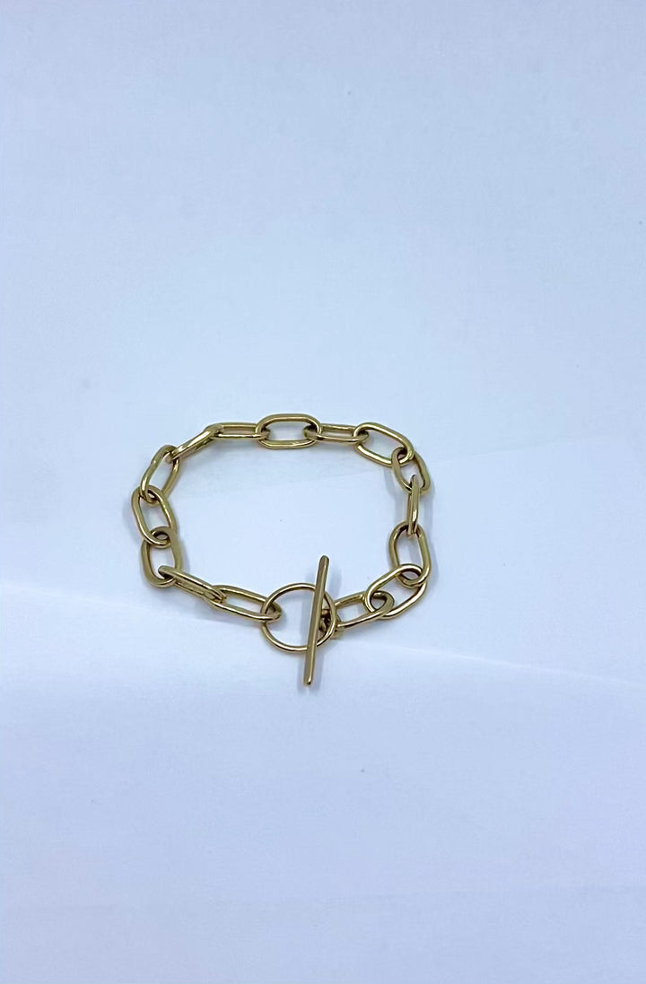 Vintage Chain Link Toggle Bracelet 14k Gold