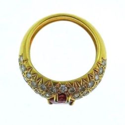 18K Yellow Gold Diamonds and Ruby Ring