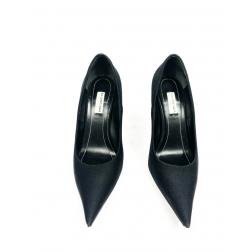BALENCIAGA Black Spandex Pointed Toe Pump Heels Size 37.5