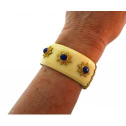 Buccellati Sapphire Yellow Gold Bangle Bracelet Bakelite
