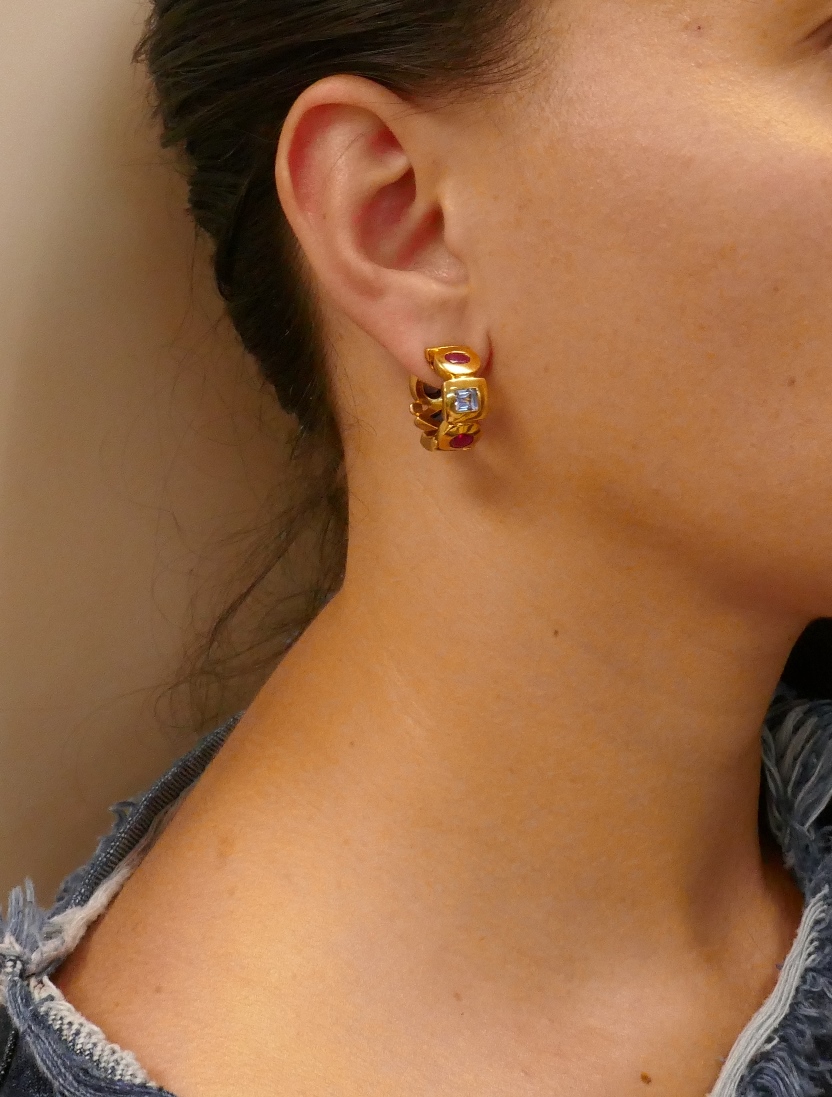 Cc earrings Chanel Gold in Metal  20991336