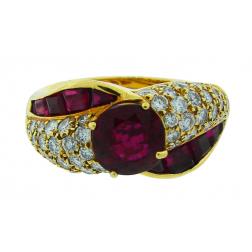 Vintage GRAFF Ruby Diamond 18k Yellow Gold Ring 2.06 cts AGL Report Size 6.25