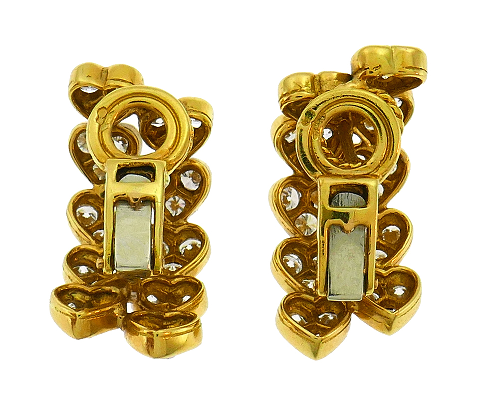 Women Charm Hoop Earrings Luxury 18K Gold Ear Studs Lady Nice Christmas  Gifts Top Paris Jewelry Accessories238D From Lnbbf, $37.9