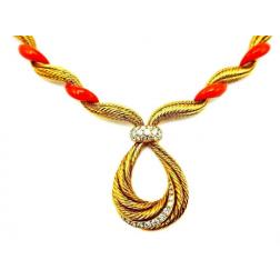 French Vintage Yellow Gold Diamond Coral Choker Necklace