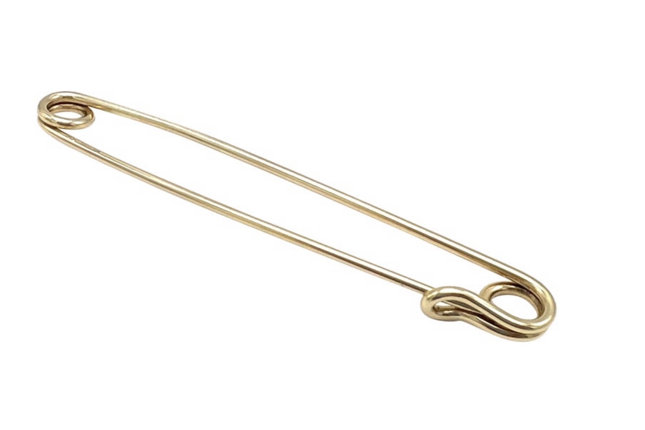 Tiffany & co. Yellow Gold Safety Baby Pin – The Verma Group
