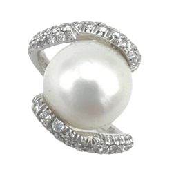 Mikimoto Pearl Gold Cocktail Ring, Diamond 18k White Gold