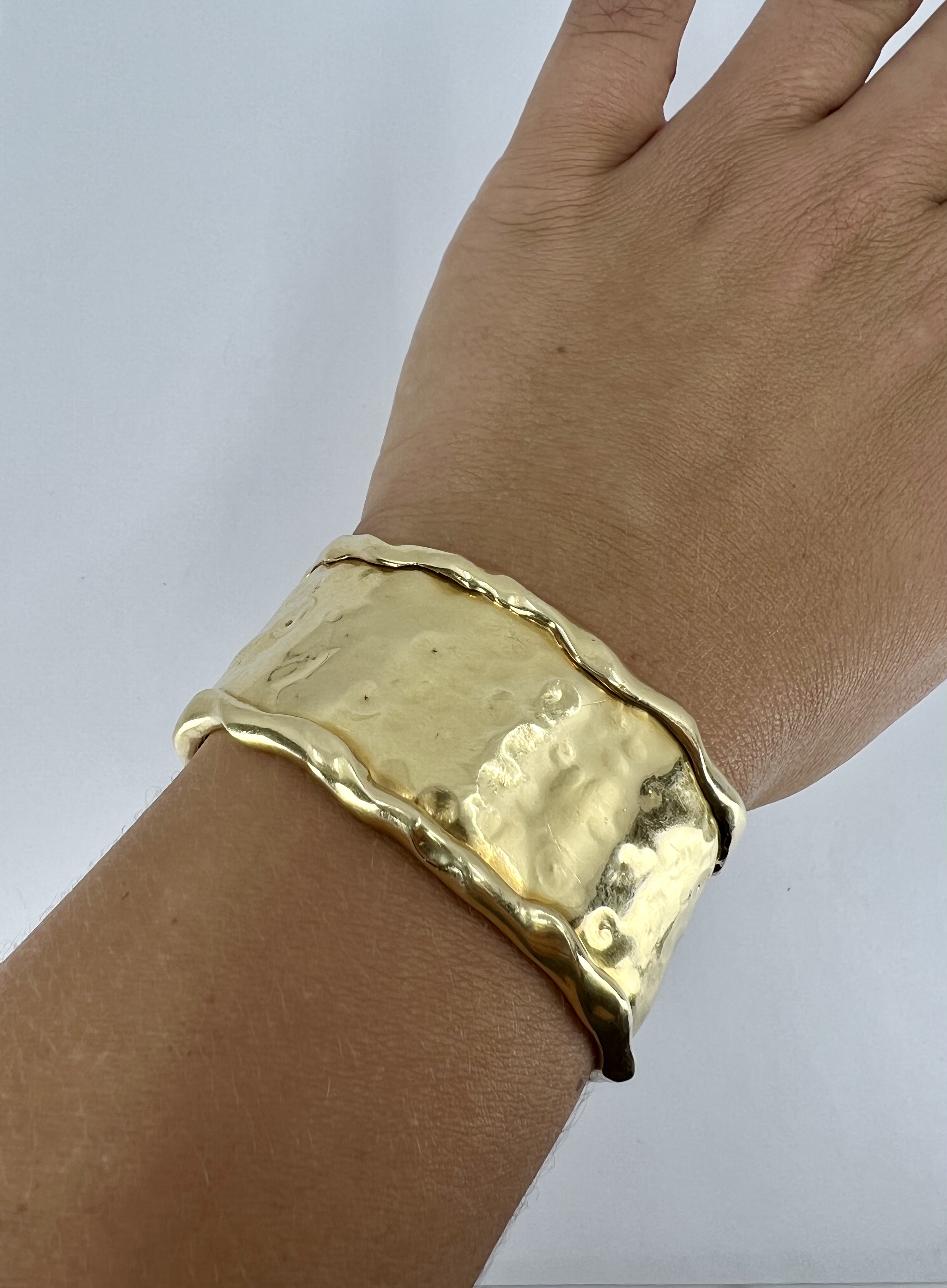 Van Cleef & Arpels, Gold 'Manchette' Cuff-Bracelet